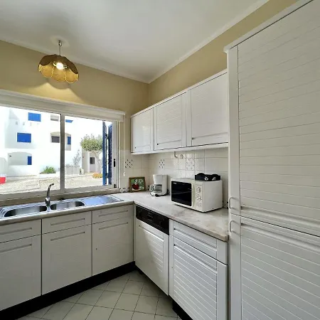 شقة Sunset With Pool By Homing *