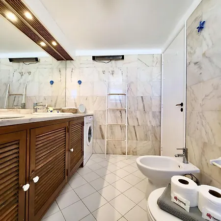 Sunset With Pool By Homing Διαμέρισμα *