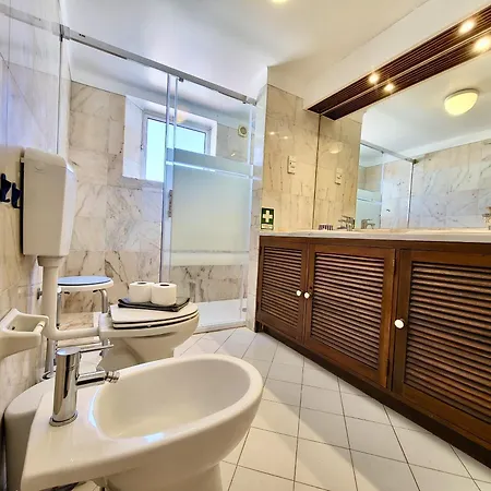 Sunset With Pool By Homing * البوفيرا