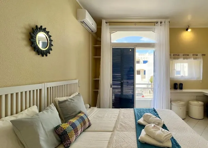 Appartement Sunset With Pool By Homing